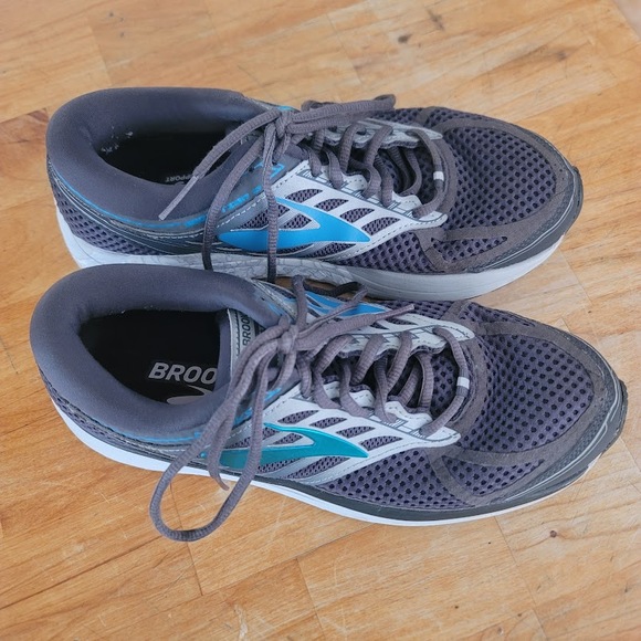 Brooks Addition 13 women's Athletic shoes Sneakers Cushion Size 9.5 - Picture 1 of 4